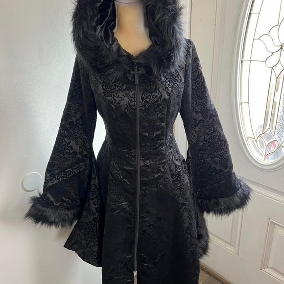 killstar moonspell hooded coat size xl nwt - Picture 2 of 6